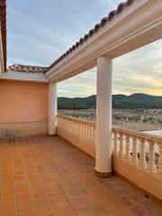 Casa  Enmedio. Casa pueblo en venta en lietor, 4 dormitorios.