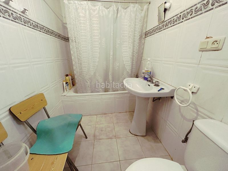 Foto b36a18fc-f5a8-4351-a7d5-9e4a8983522a. Casa a glorieta 16 a Bogarra