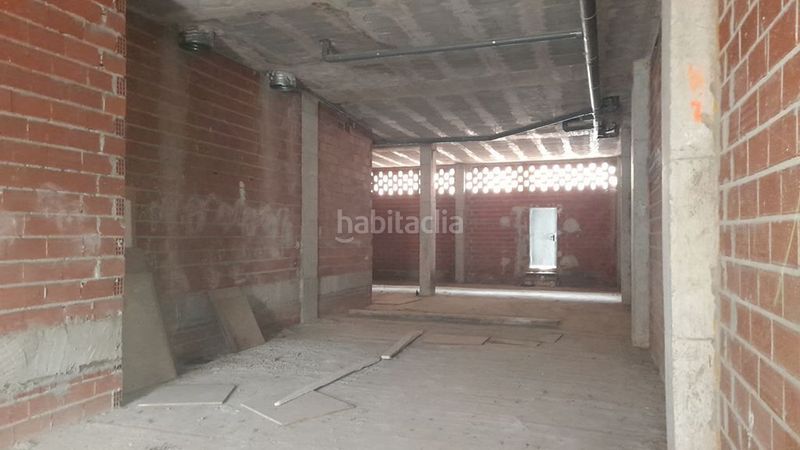 Foto a1dd0541-f6da-47b2-ac7e-b8f68264d7b2. Miete geschäftsraum in Roda (La)
