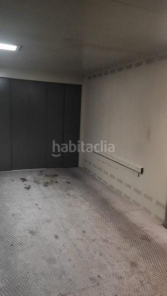 Foto f175e262-7252-407f-bf31-7db36c0ff1cc. Posto auto in El Pilar Albacete