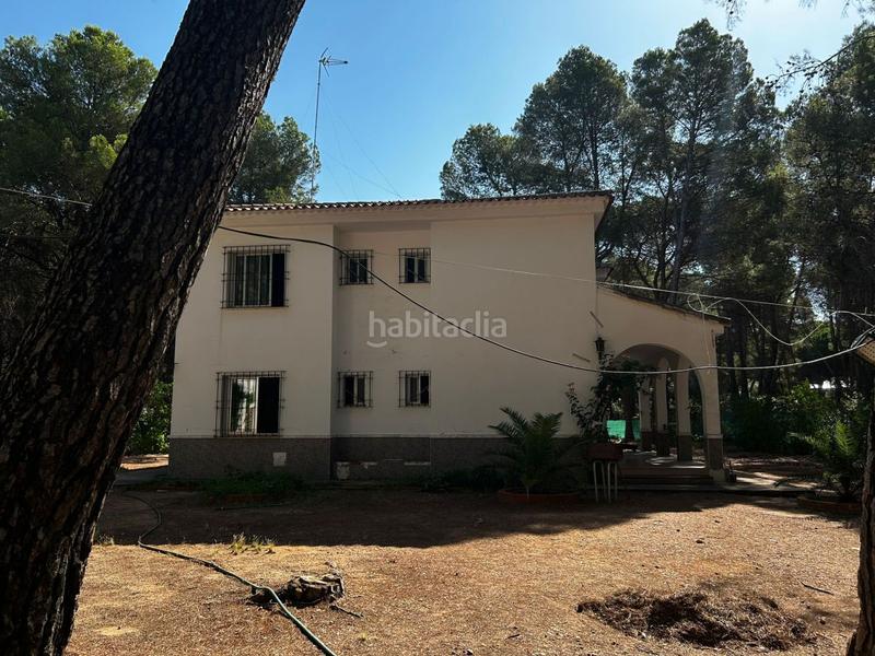 Foto 1a573ade-c14c-4cc2-895b-f5bd5d5a3853. Chalet avec parking dans Pedanías - Extrarradio Albacete