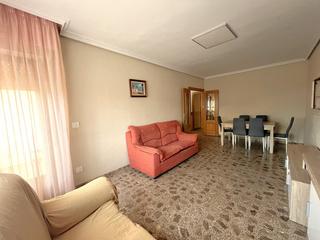 Pis  Tomas prieto. Piso en venta en centro, 4 dormitorios.