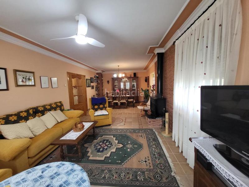 Foto 509eee7f-dab7-49f8-a36a-fef0823ed3ce. Maison avec chauffage parking dans Casas de Benítez