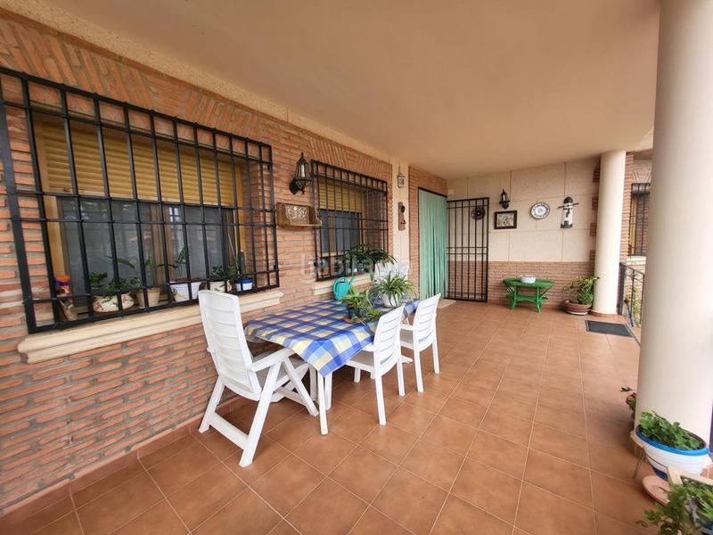 Foto 598a10e9-1123-43fb-9a77-e6a3d5be63c2. Maison avec chauffage parking dans Casas de Benítez