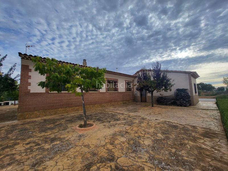 Foto 74c3495c-4d9a-41e3-b64c-d651cfc615fd. Maison avec chauffage parking dans Casas de Benítez