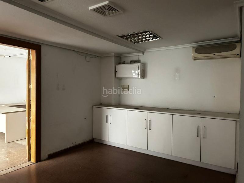 Foto 3bb9ab42-e182-4152-b578-e04ae158d77b. Alquiler local comercial local com. en alquiler en Centro, 1 despacho. en Albacete