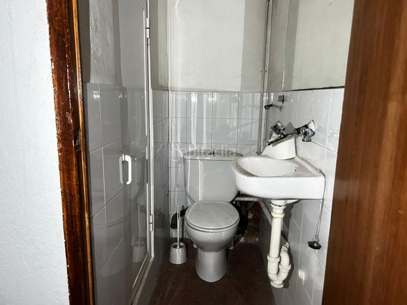 Foto a06b75e5-821e-4f2c-b7c3-28a3a53b9712. Alquiler local comercial local com. en alquiler en Centro, 1 despacho. en Albacete