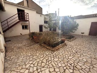 Casa in Roda (La). Casa en venta en roda la, 4 dormitorios.
