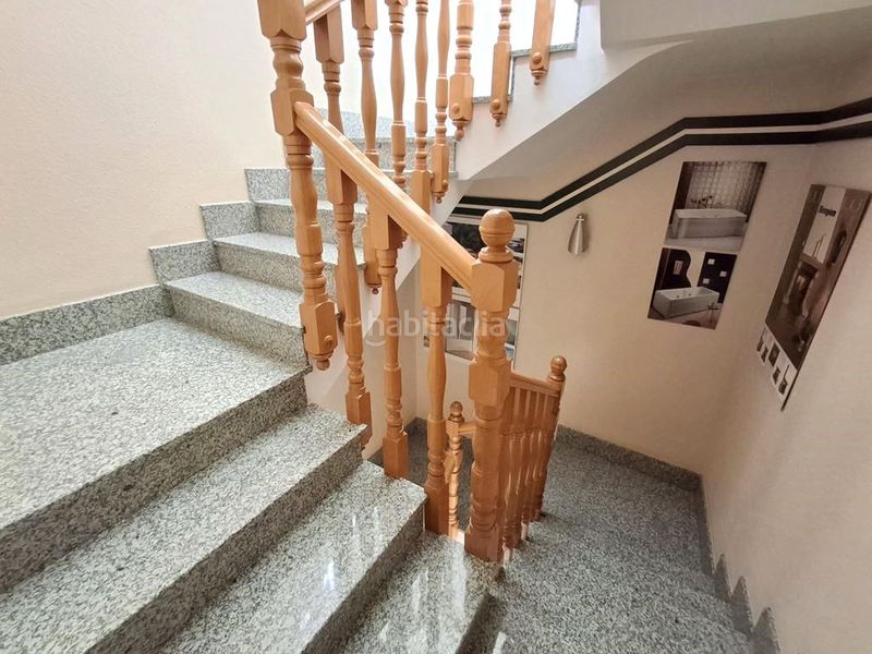 Foto 2c77d99a-b6fd-4531-91a1-ae47c85db542. Affitto edificio in Roda (La)