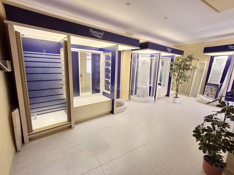 Foto 53cedadd-6eca-4502-95f2-7255ccc83306. Affitto edificio in Roda (La)