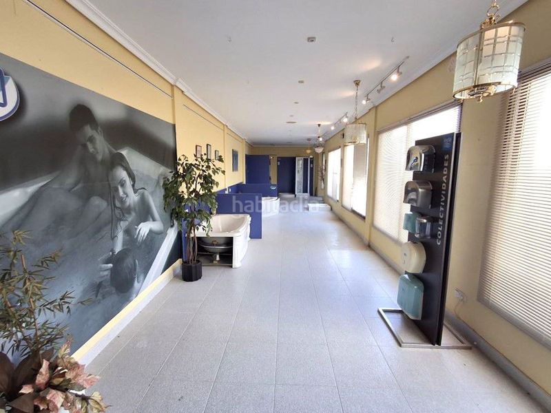 Foto 8c215364-cb83-46b3-9eab-3d9951ff13de. Affitto edificio in Roda (La)