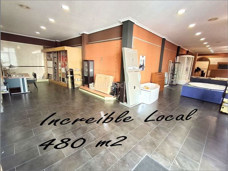 Foto c45bac00-0d21-4383-96d5-3f98d908d239. Affitto edificio in Roda (La)