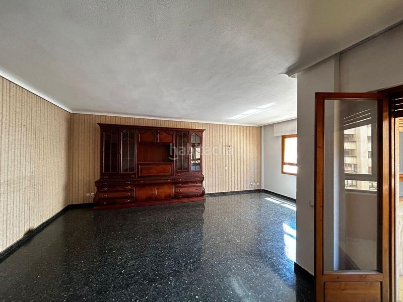 Foto fb335f9e-12dd-4c5d-b430-996df3742110. Location appartement avec chauffage parking dans Centro Albacete