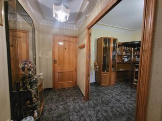 Pis a Roda (La). Piso en venta en roda la, 4 dormitorios.