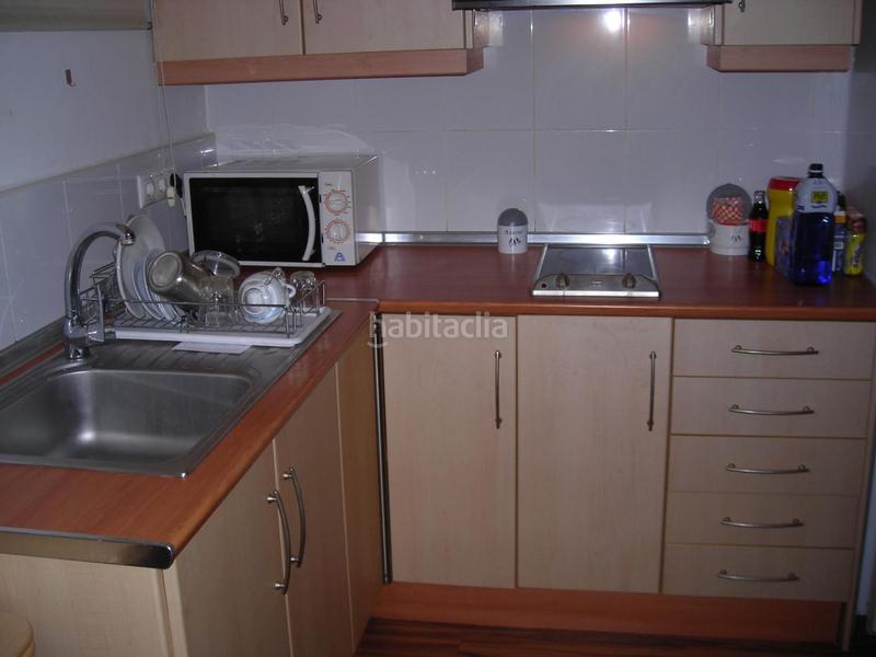 Foto b22777a1-d065-43d3-ad83-de56cdca57b6. Semi detached house with heating parking in Carretas - Pajarita Albacete