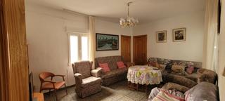 Location Appartement à Ensanche - Franciscanos. Piso en alquiler en arquitecto vandelvira, 4 dormitorios.