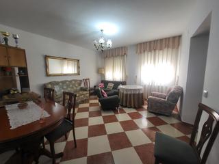 Maison à Sisante. Casa en venta en sisante, 7 dormitorios.