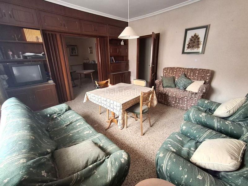 Foto 36eeb75d-b5ef-4ddb-8239-71315c6cdf3f. Casa  en venta en centro, 4 dormitorios. en Roda (La)