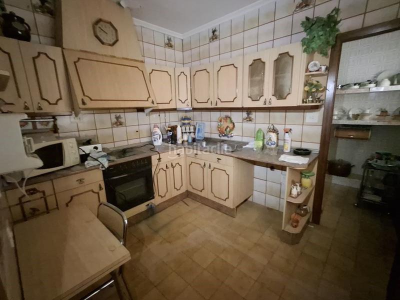 Foto 628b6d34-4ebf-426d-ba45-c6e614f7d15e. Casa  en venta en centro, 4 dormitorios. en Roda (La)