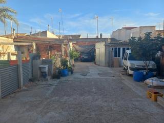 Terreny residencial a Roda (La). Solar en venta en cruces, 1 dormitorio.