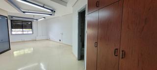 Rent Office space  Concepción. Oficina en alquiler en ayuntamiento, 1 dormitorio.