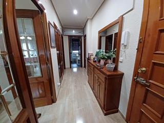 Flat in Roda (La). Piso en venta en centro, 3 dormitorios.