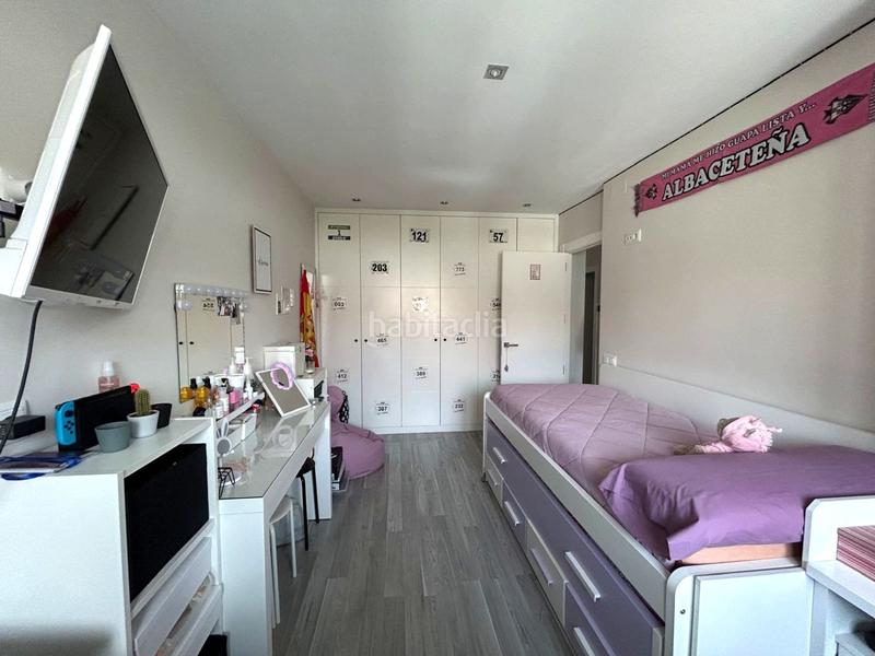 Foto b67eef7b-4314-4f2d-b9b2-b7bf37fc6526. Maison jumelée avec chauffage parking dans Universidad Albacete