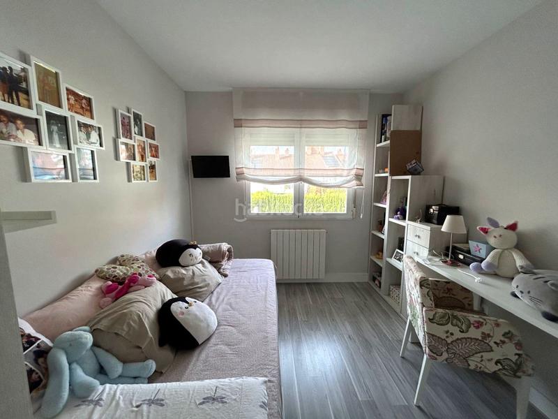 Foto c90da483-02f8-4268-83e4-5b13ef41dc72. Maison jumelée avec chauffage parking dans Universidad Albacete