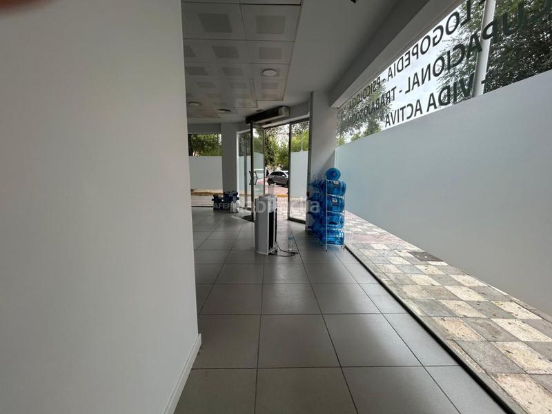 Foto 46405553-e052-4c67-841d-93cb1c0d1576. Affitto locale commerciale in Industria Albacete