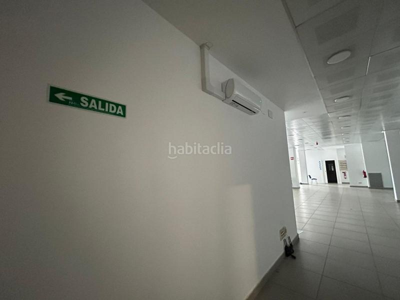 Foto 5bb6b06b-4195-4f0b-9648-293156229dec. Alquiler local comercial local com. en alquiler en Industria, 6 despachos. en Albacete