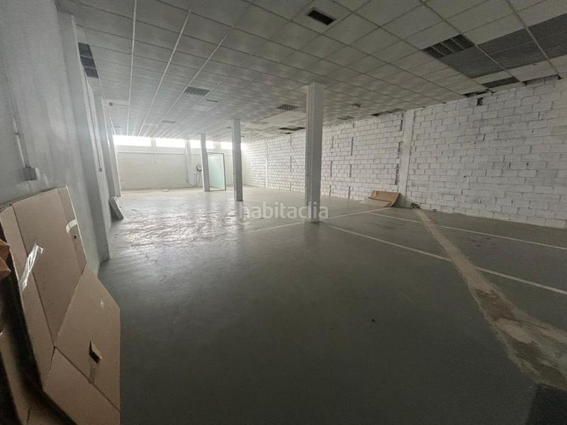Foto 9185a3b8-38e5-498c-9b19-680403cdafb1. Lloguer local comercial a Industria Albacete