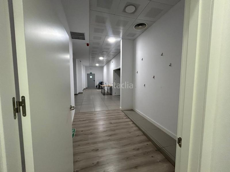 Foto 52940e4d-9c78-4513-bc8d-fcd8acba9e9c. Rent business premise in Industria Albacete
