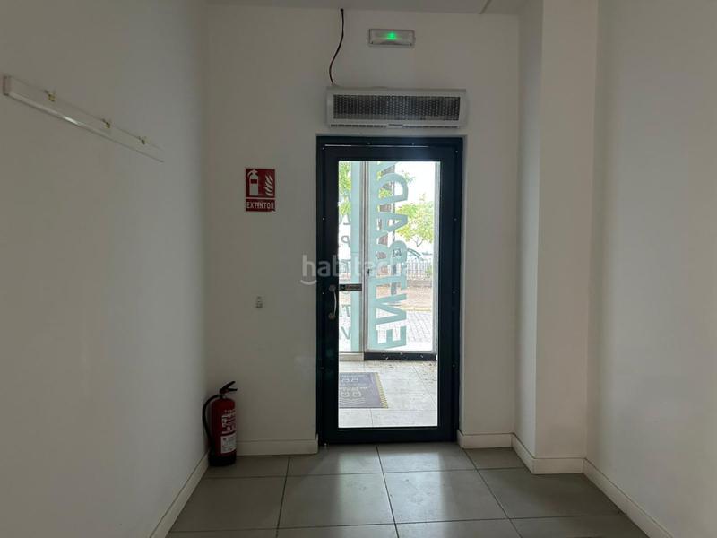 Foto 68676e00-ad4c-4923-9ad7-5f4af0695ca1. Rent business premise in Industria Albacete