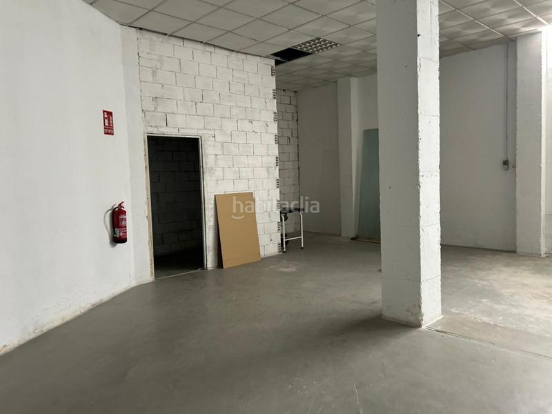 Foto 9f03014b-8d0e-4ac2-af2c-eb999e119d01. Rent business premise in Industria Albacete