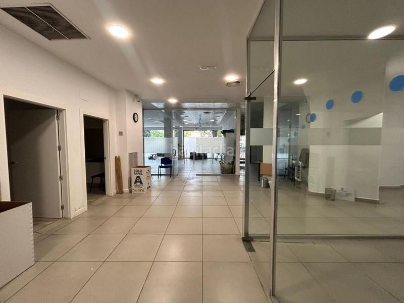 Foto bdad778d-4de6-4018-8912-429e95f5fd6e. Rent business premise in Industria Albacete