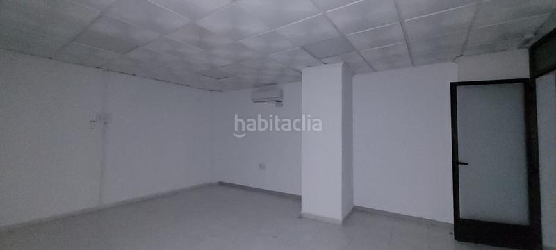 Foto 5601512e-b547-4e36-90c4-0328c967a654. Location local commercial dans Centro Albacete