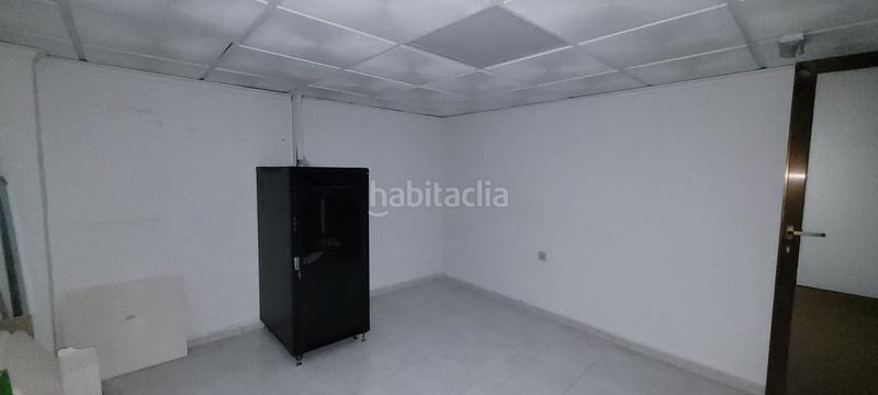 Foto 9d639e1e-b54c-4229-9026-08bbd0e5105b. Location local commercial dans Centro Albacete