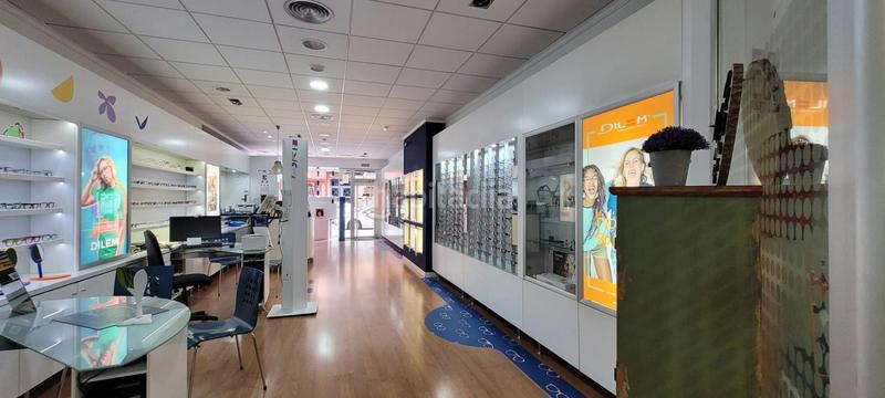 Foto 3d136968-7278-402e-be76-847c2d87f23d. Pas-de-porte local commercial dans Centro Albacete