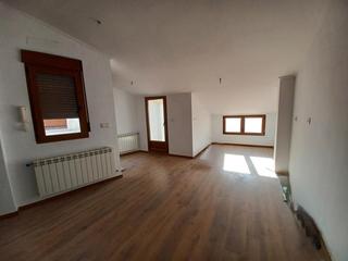 Àtic a Roda (La). Atico en venta en centro, 3 dormitorios.