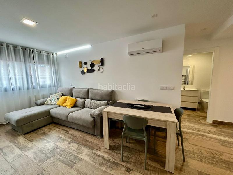 Foto b34ae6de-2067-4440-a859-f46a6202c7b6. Piso  en venta en Hospital, 1 dormitorio. en Hospital Albacete