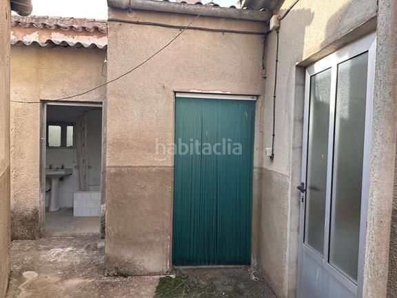 Foto 23c4eaef-b64c-4d31-a341-70ba04faee73. Casa a Sisante