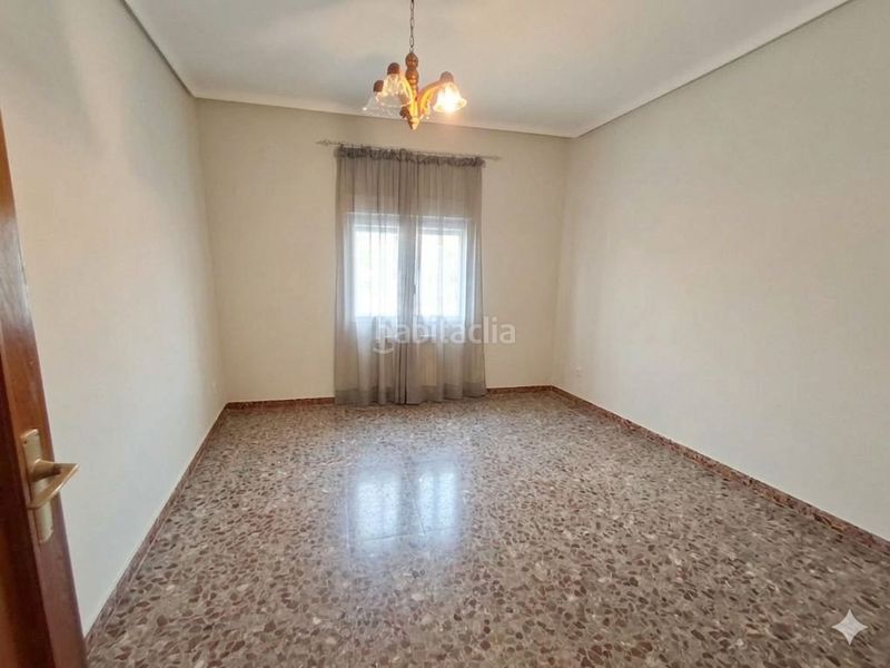 Foto 05ea8e78-5824-4b3d-9468-c3393d556e64. Casa amb calefacció a Roda (La)