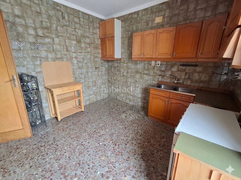 Foto 0f063d35-9ce2-4dbb-8d8d-4ed13ef54786. Casa amb calefacció a Roda (La)