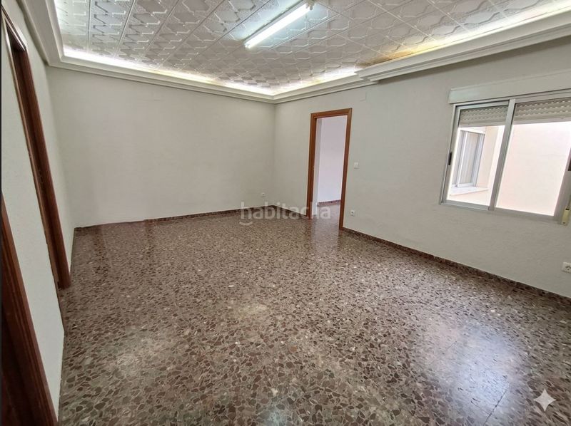 Foto 5806b803-4d36-4c8d-847d-b9fce28c68e9. Casa amb calefacció a Roda (La)