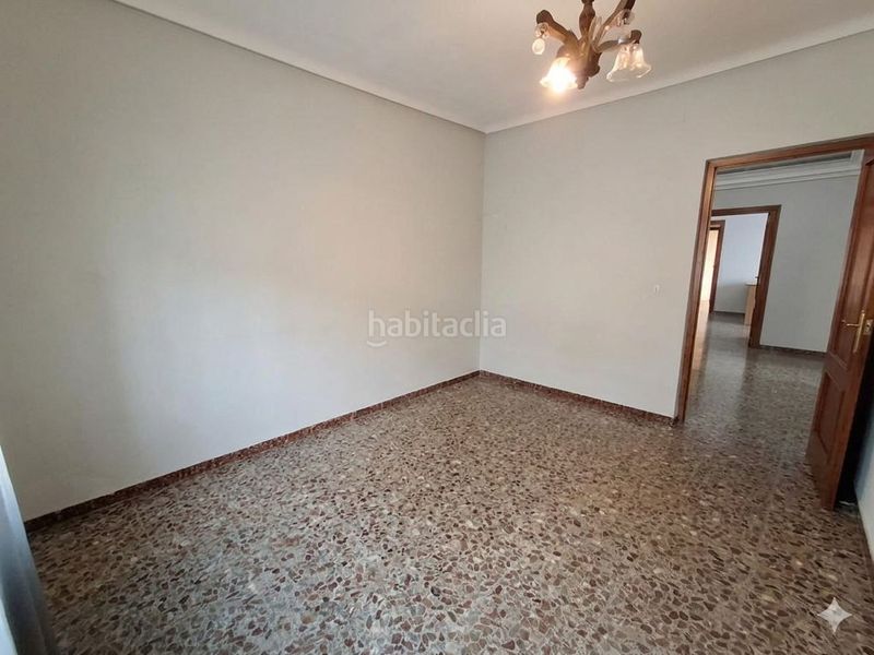 Foto 5bb50ad1-7285-4615-b695-5a0988d42611. Casa amb calefacció a Roda (La)