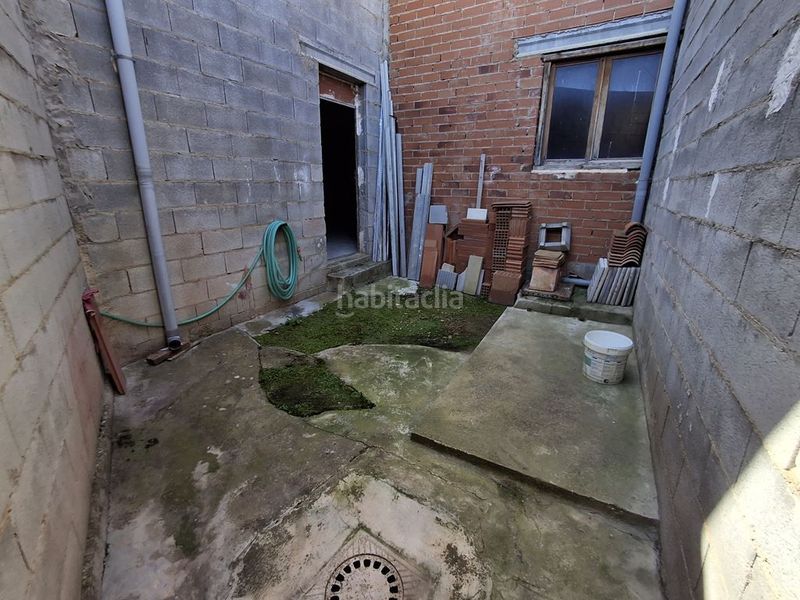 Foto b40957ff-7dd3-406d-84aa-d85fc3b3e8c5. Casa amb aparcament a Barrax