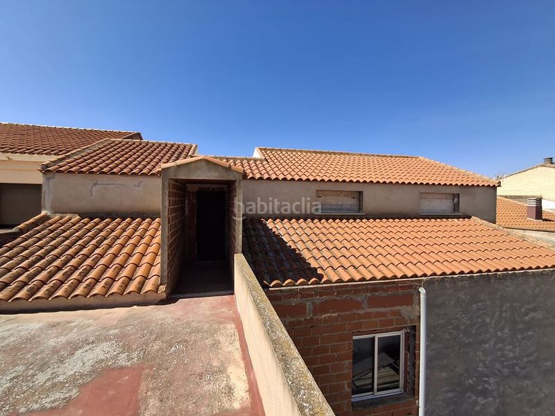 Foto cdeb6816-c329-4719-a94a-c7c7c9b7ad99. Casa amb aparcament a Barrax
