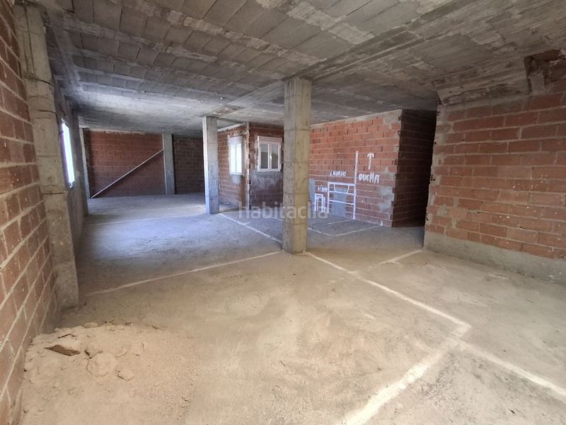 Foto dfa39c01-371f-49e4-b8b9-bded6187fab6. Casa amb aparcament a Barrax