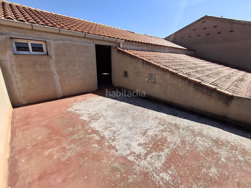 Foto ea42ed0a-996c-4c9c-964b-692b14ef9d91. Casa amb aparcament a Barrax