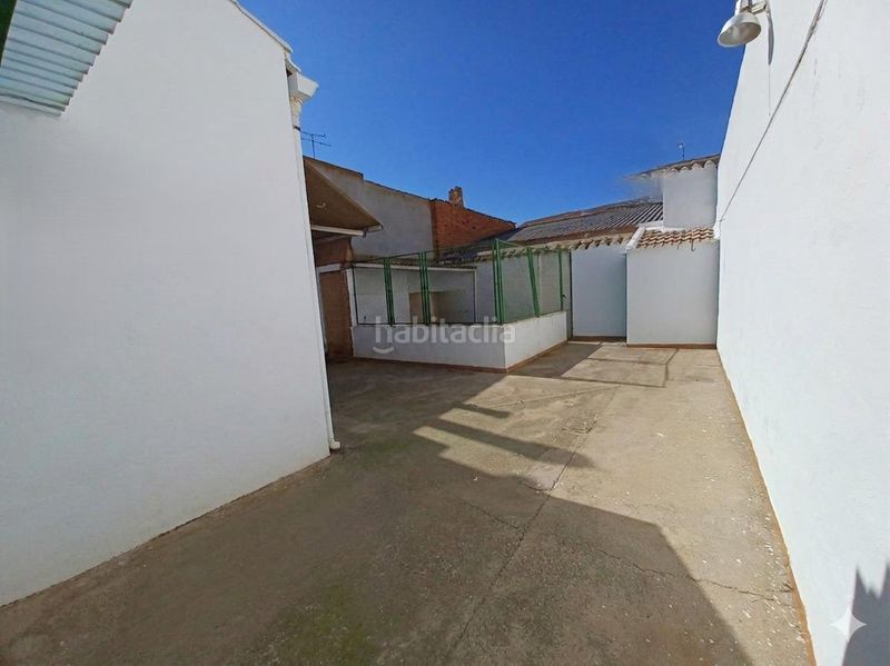 Foto 481d8825-2bc7-4064-9949-51b395565773. Casa adossada amb calefacció aparcament a Roda (La)